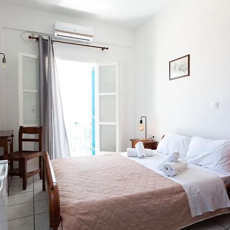 Stella Rooms Vlychada Exteriör bild