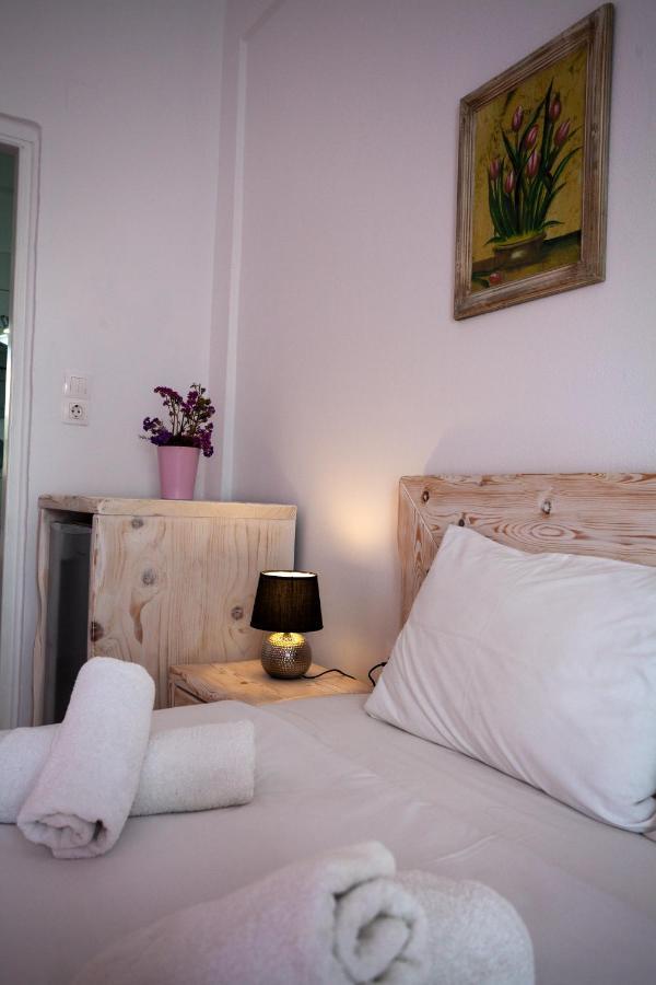 Stella Rooms Vlychada Exteriör bild