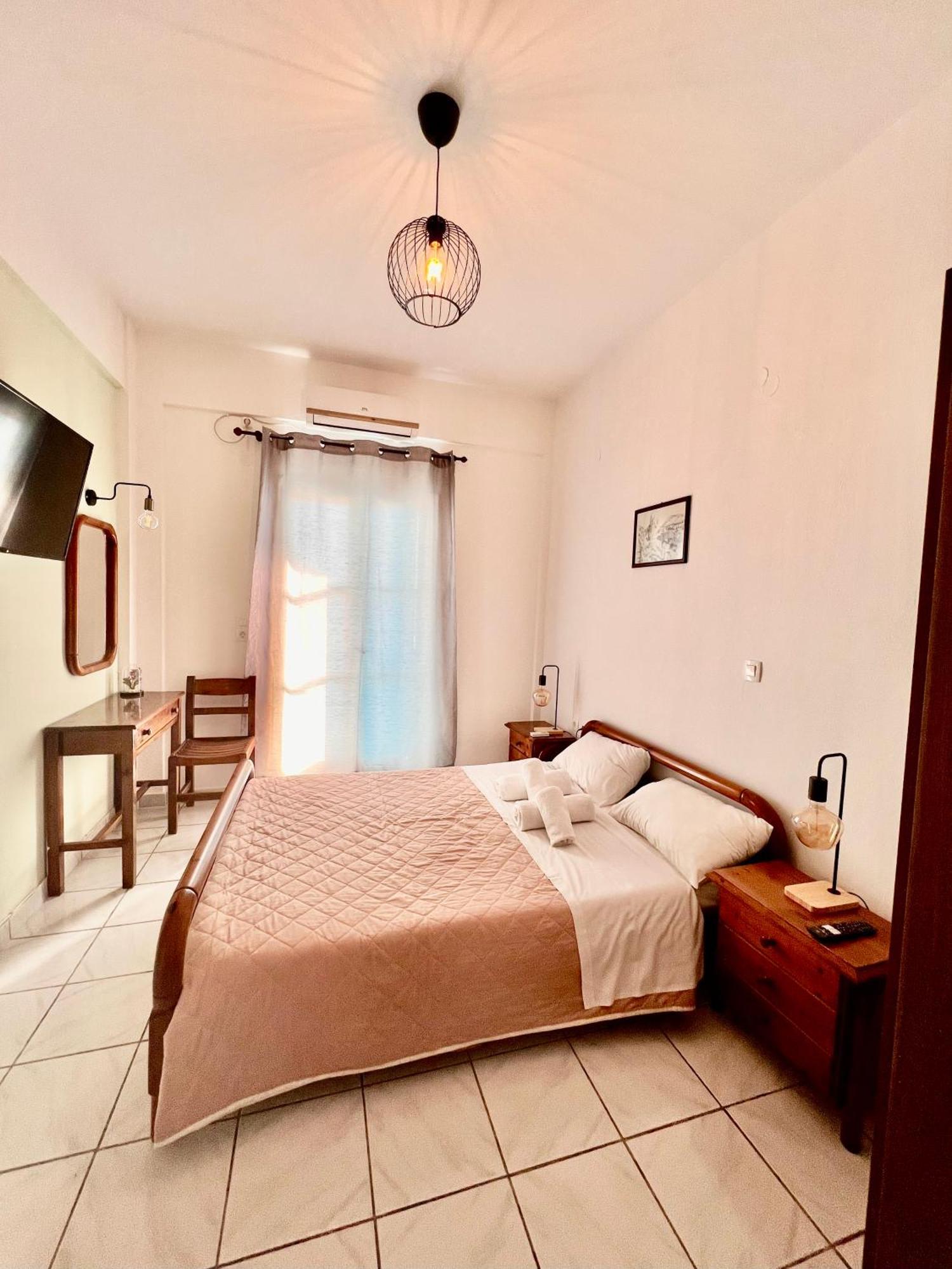 Stella Rooms Vlychada Rum bild