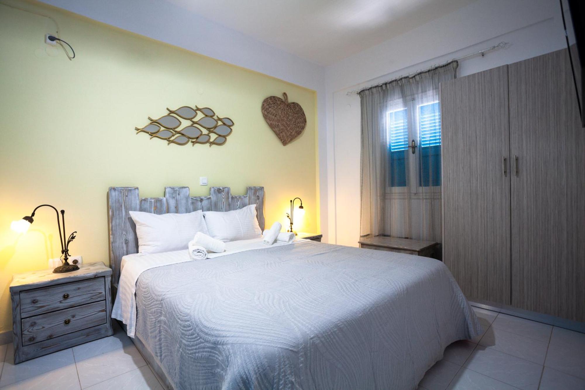 Stella Rooms Vlychada Rum bild