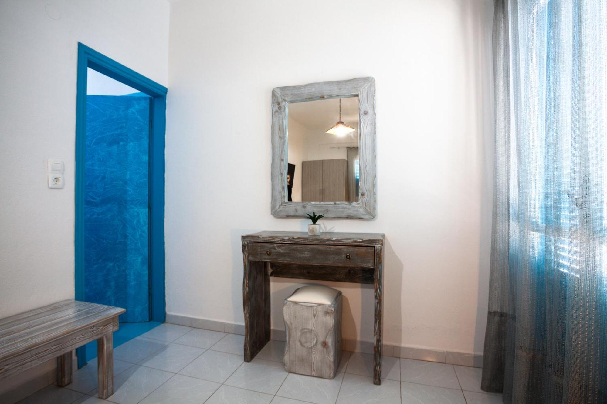Stella Rooms Vlychada Rum bild