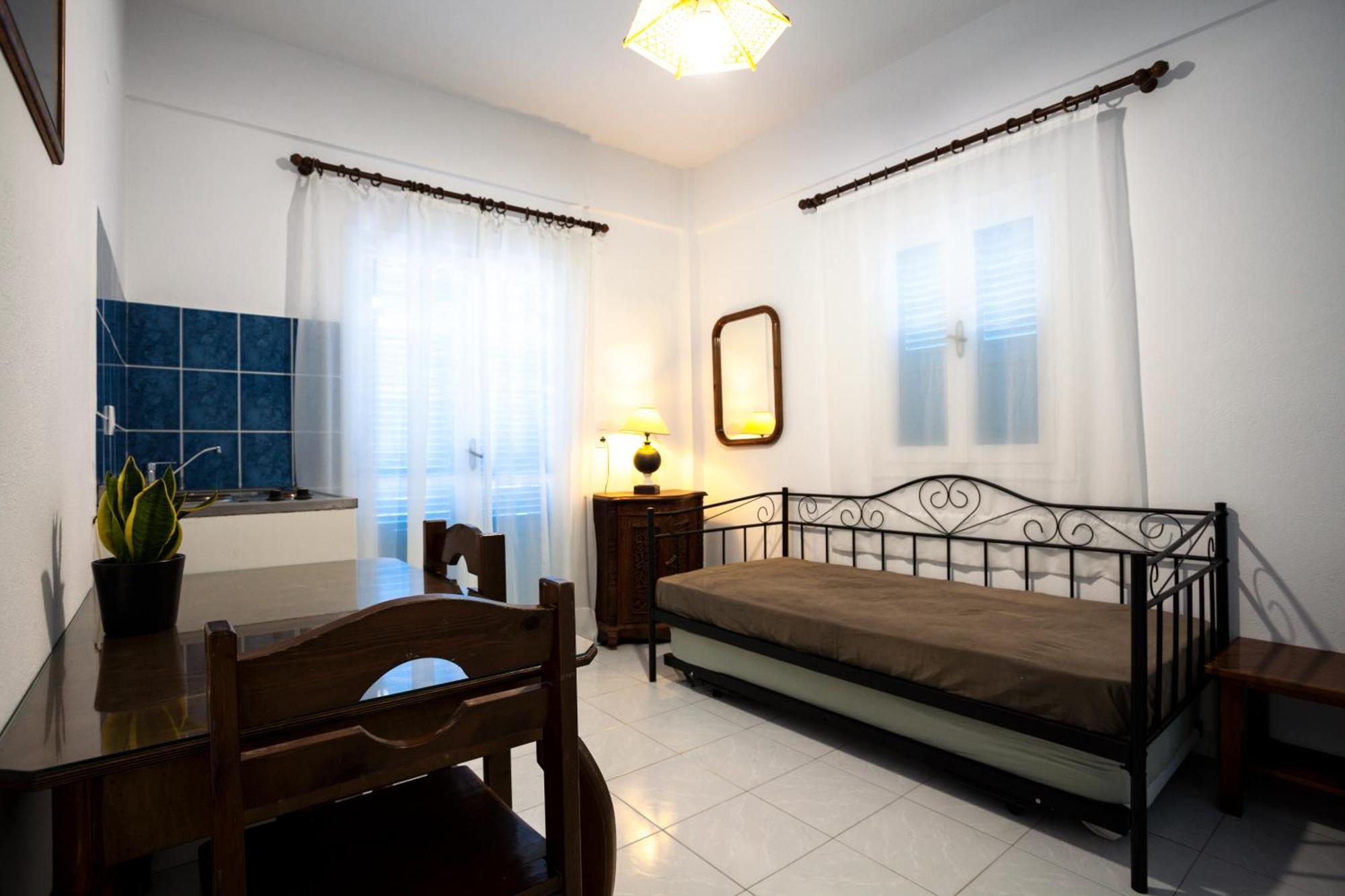 Stella Rooms Vlychada Rum bild