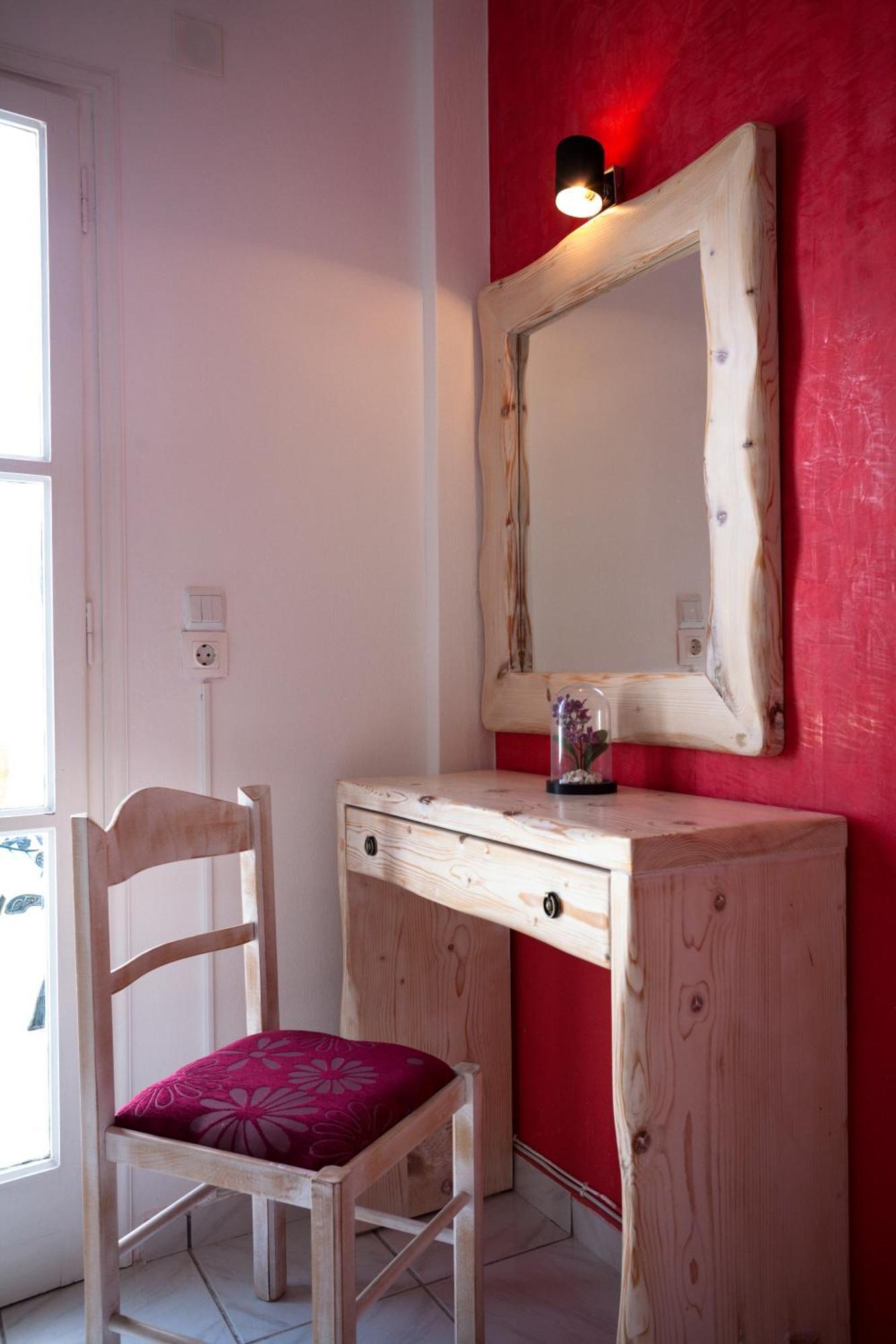 Stella Rooms Vlychada Rum bild